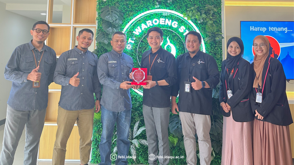 Penarikan Mahasiswa PPL FEBI di PT. Waroeng Steak Indonesia