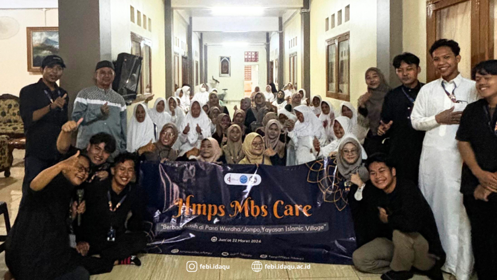 HMPS MBS “Berbagi Kasih di Panti Werdha Yayasan Islamic Village”
